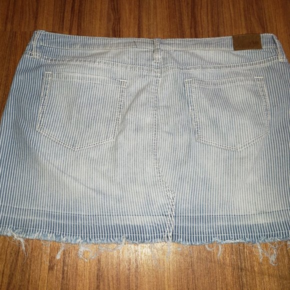 YMI Jean Skirt - Picture 2 of 4